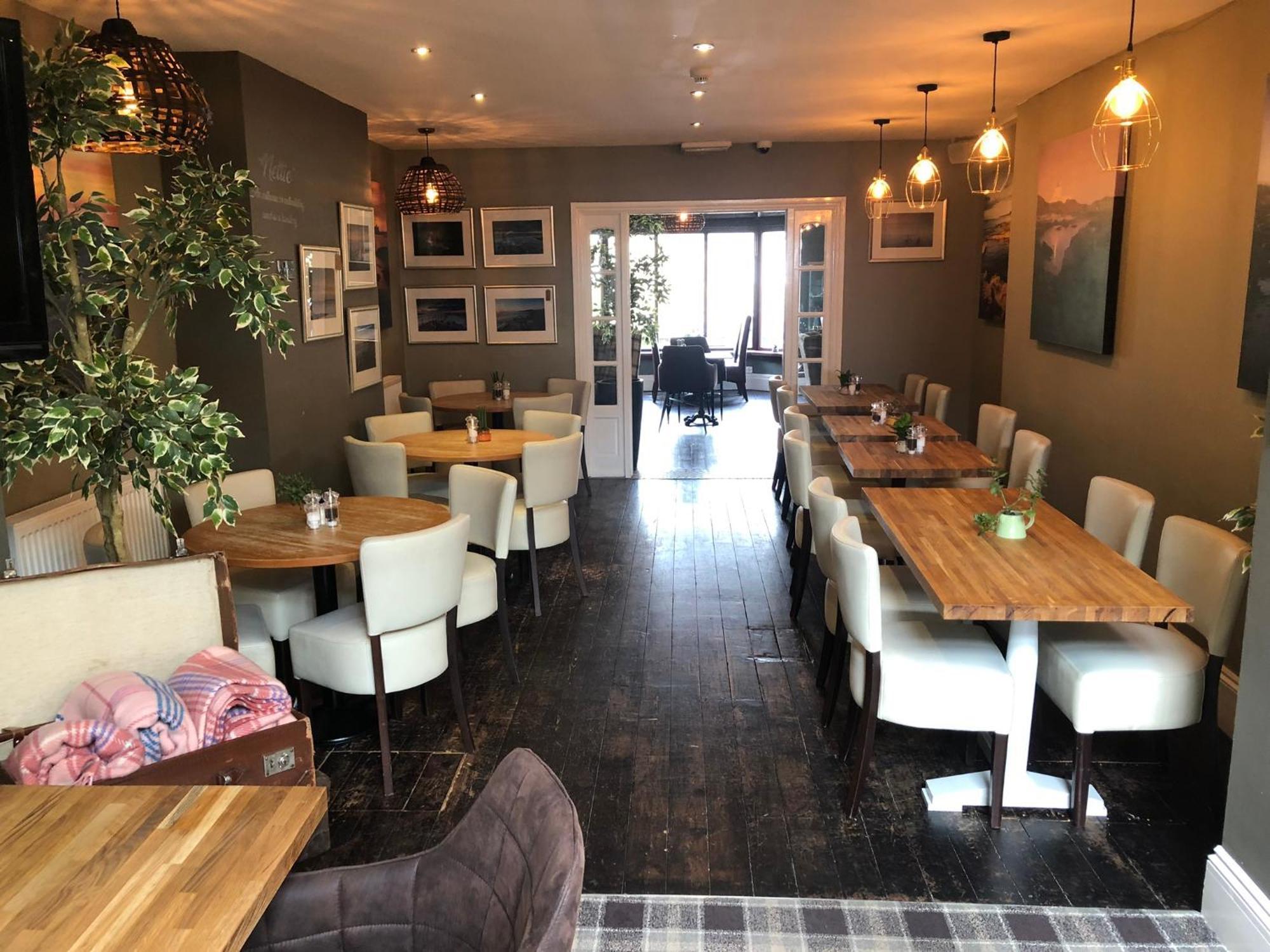 The Sunningdale Hotel Bamburgh Ngoại thất bức ảnh